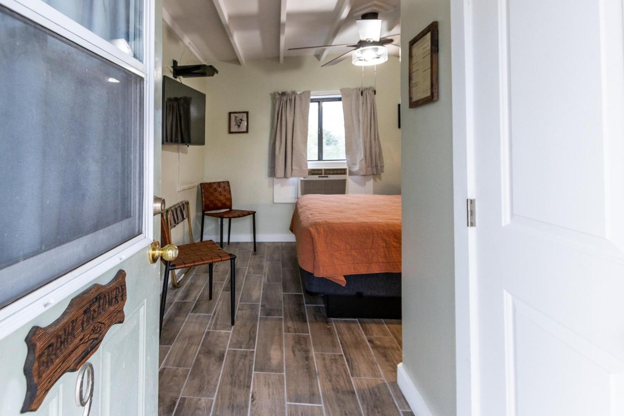 Sagebrush Inn 툼스톤 객실 사진 A room at the motel